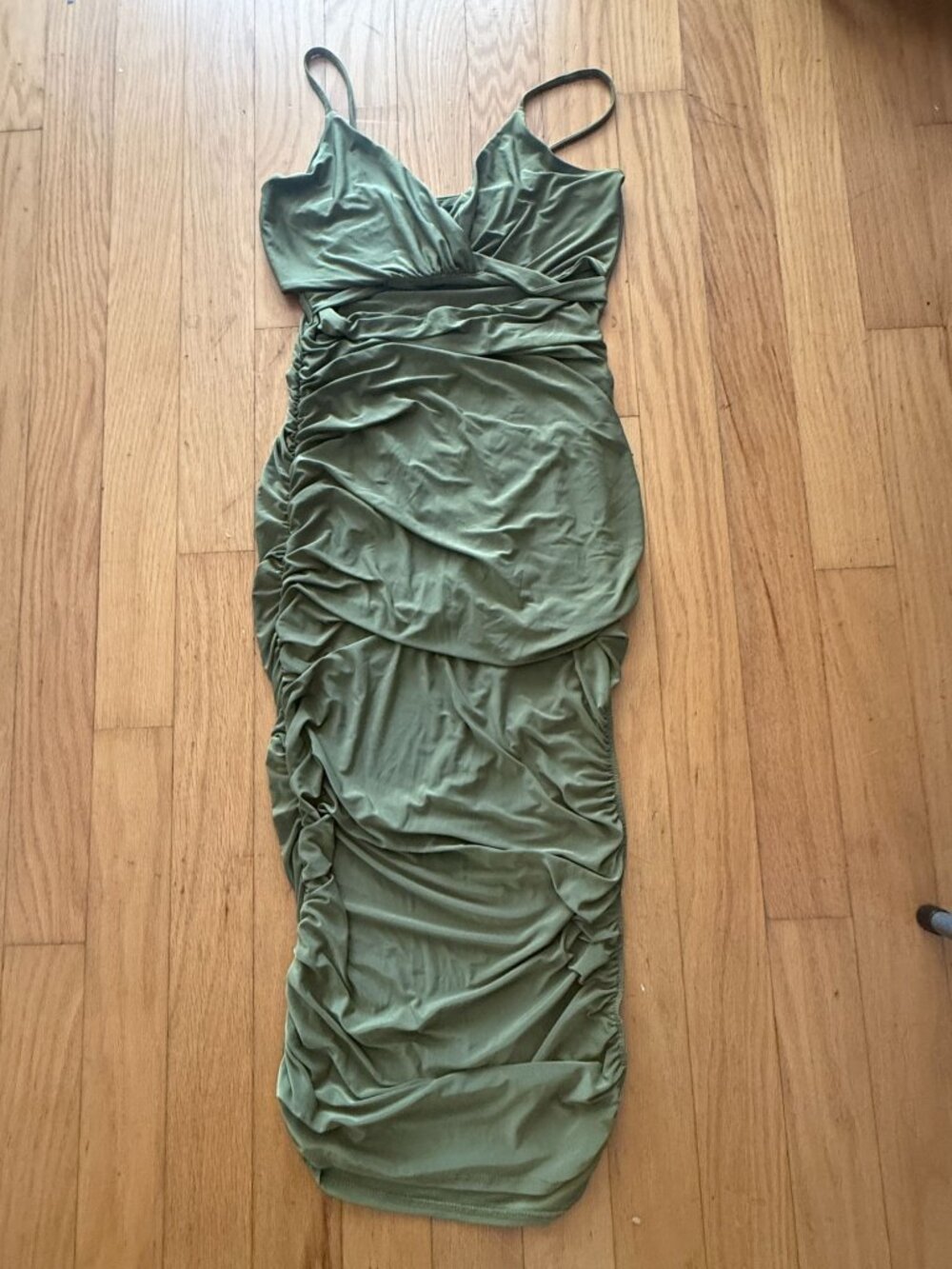 Sabora Women's Large Olive Green Resort Wear Ruched Slinky Bodycon Dress